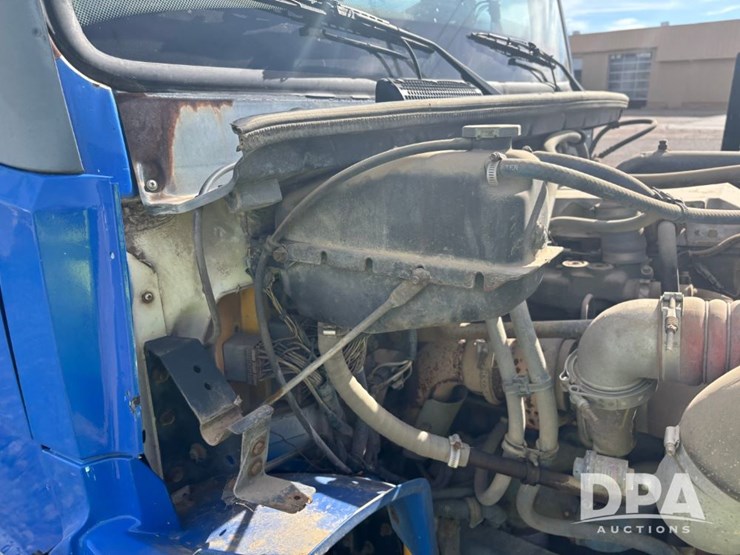 freightliner-fl106-image-64