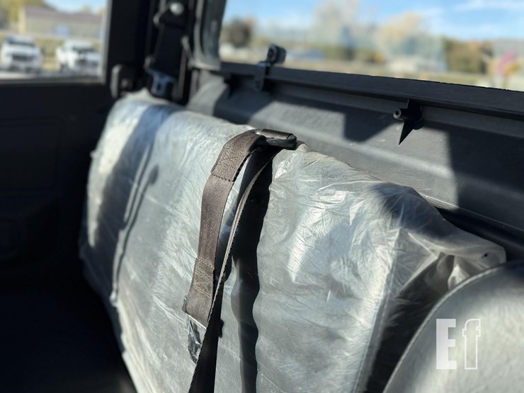 john-deere-gator-xuv-835m-image-25