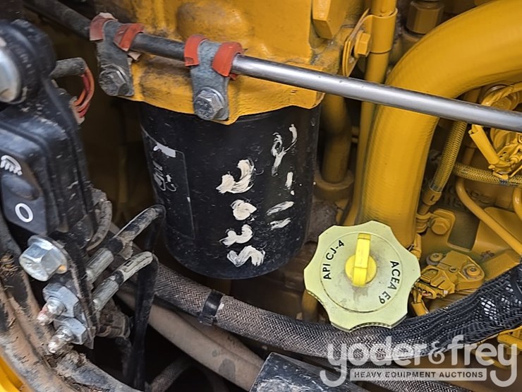 2019-deere-850l-lgp-image-132