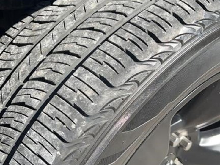 2019-ram-1500-big-horn-image-6