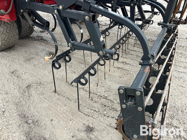 2017-case-ih-255-image-16