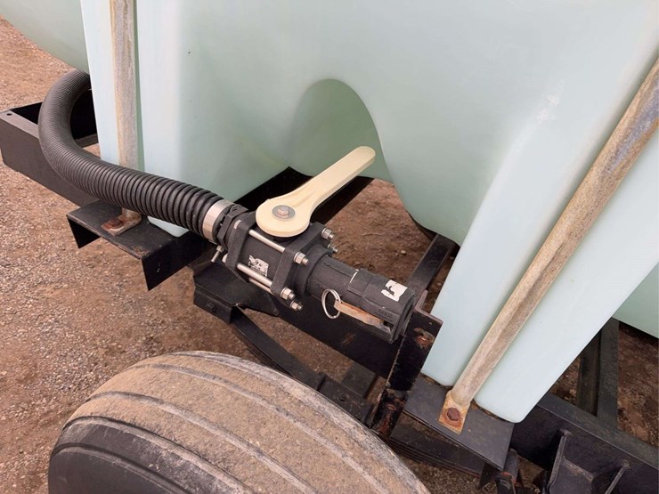 clark-nurse-tank-image-9