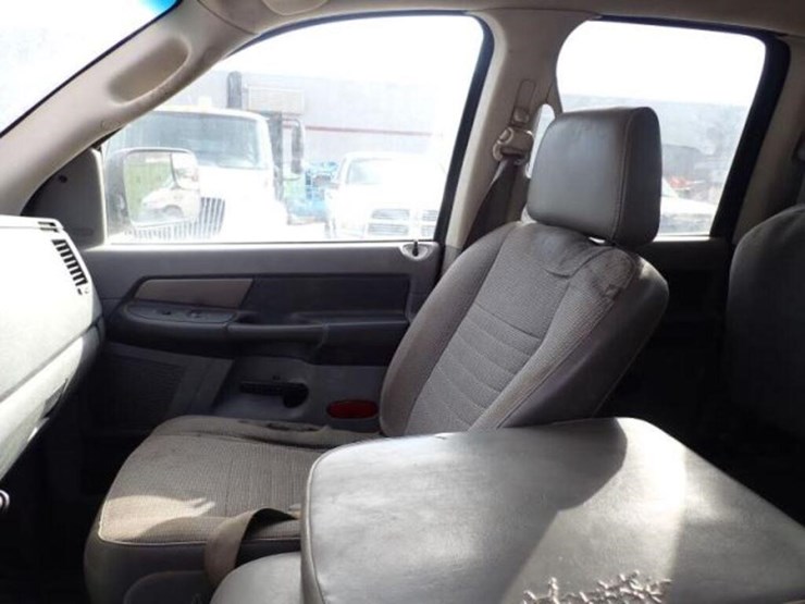 dodge-ram-3500-image-21