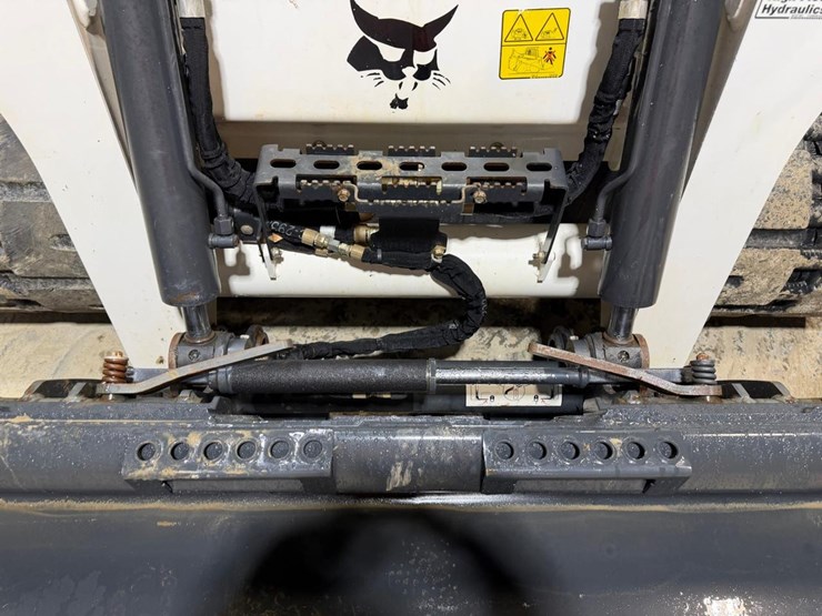 2022-bobcat-t66-image-10