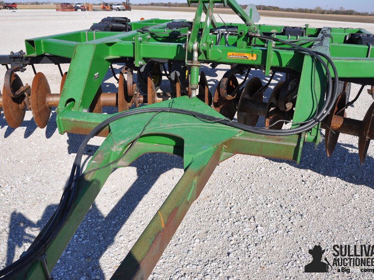 john-deere-510-image-12