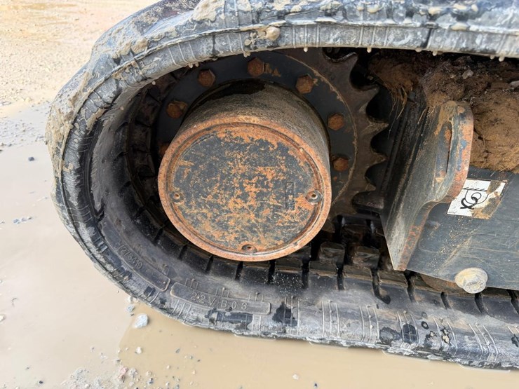 2022-bobcat-e42-image-21