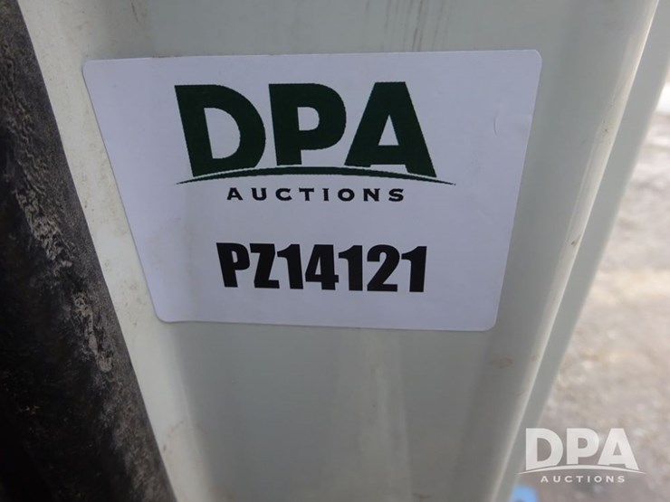 2003-international-8100-image-90