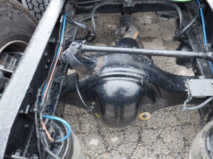 freightliner-cascadia-125-image-10