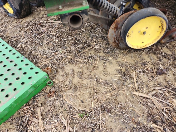 john-deere-750-image-3