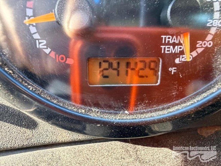 2016-mack-leu613-image-19