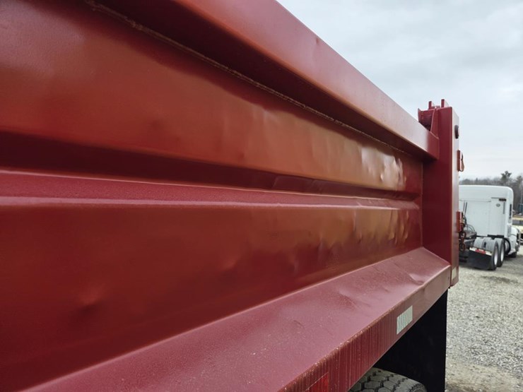 international-durastar-4300-image-17