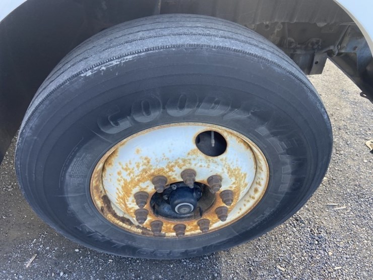 2007-international-4300-image-13