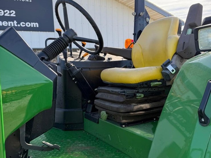 john-deere-6310-image-22