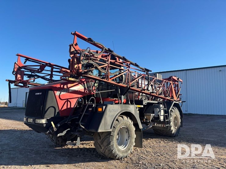 case-ih-4020-image-1