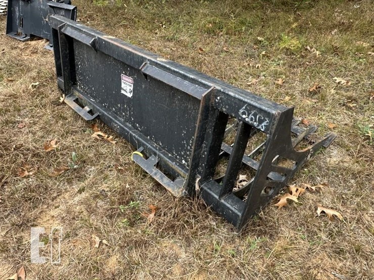 skid-steer-rock-bucket-image-3