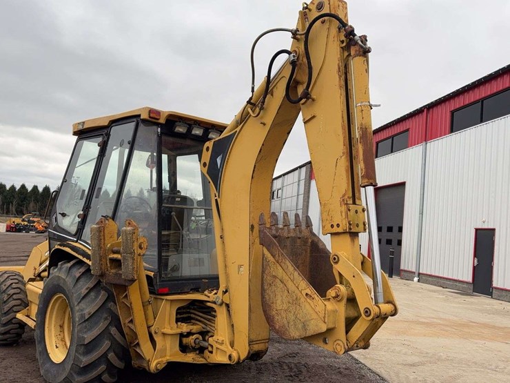 caterpillar-416c-image-17