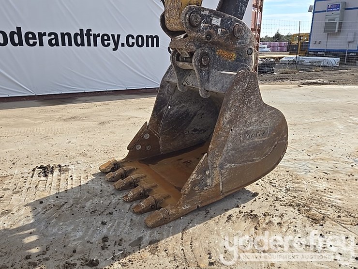 2023-sany-sy225-image-10