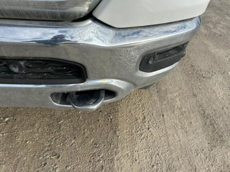 2020-ram-1500-laramie-longhorn-image-50