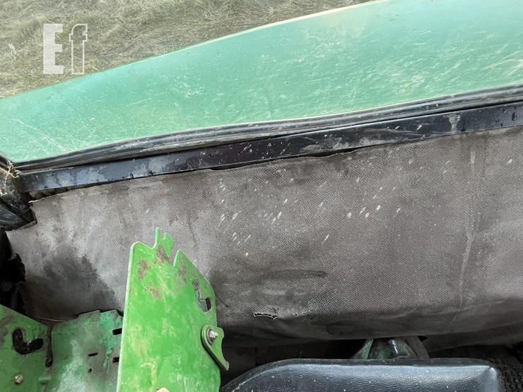 john-deere-3155-image-35