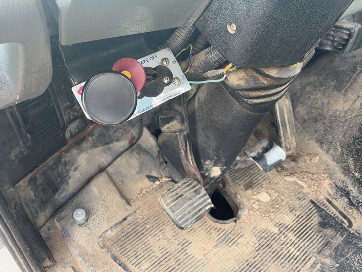 1989-ford-cf8000-image-34