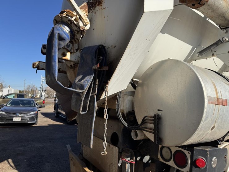 2002-vactor-2100-image-40