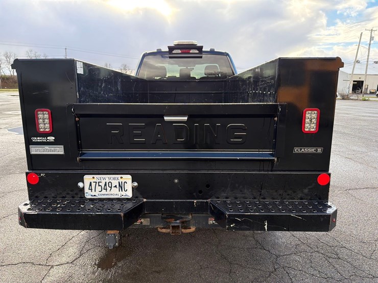 2021-ford-f350-image-6