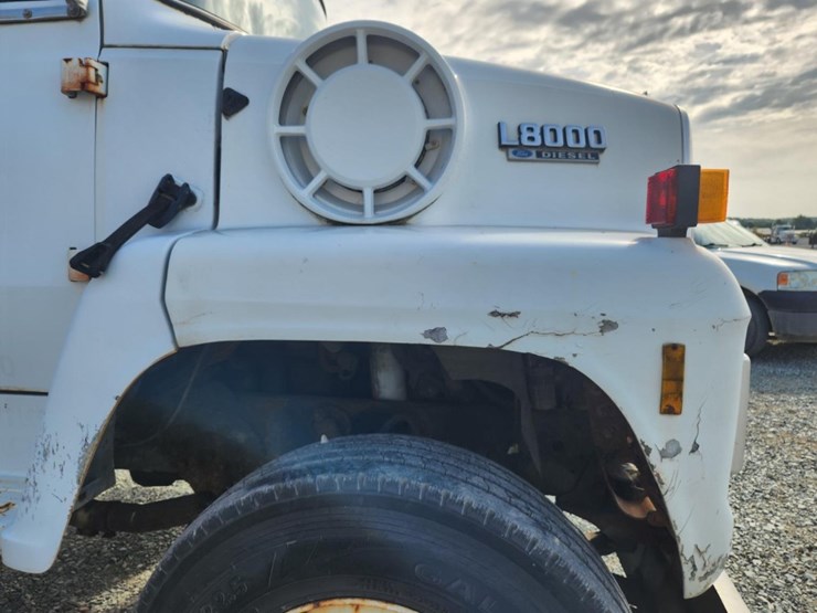 ford-ln8000-image-26