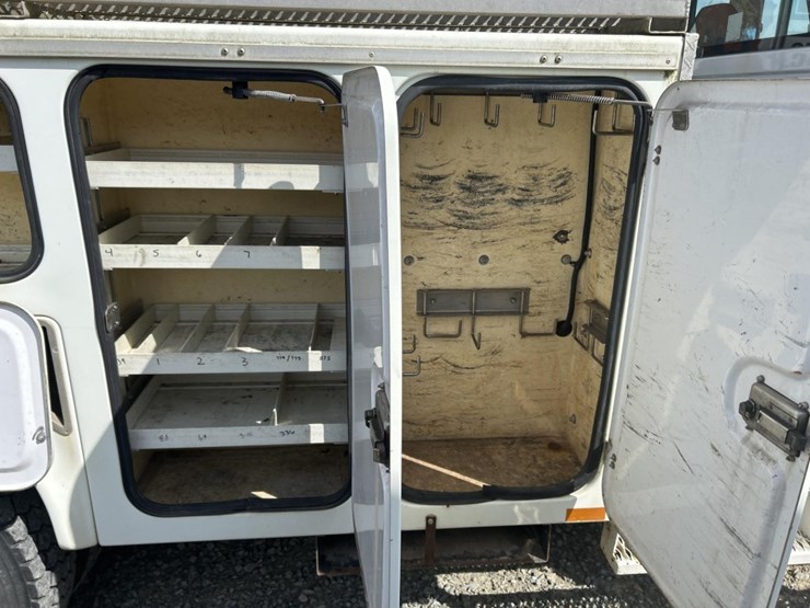 international-4000-image-18