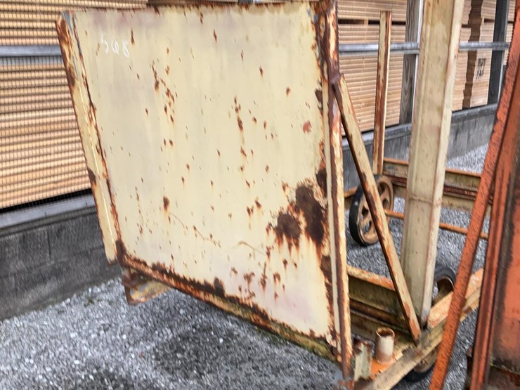 #568-•-lumber-carts-image-7