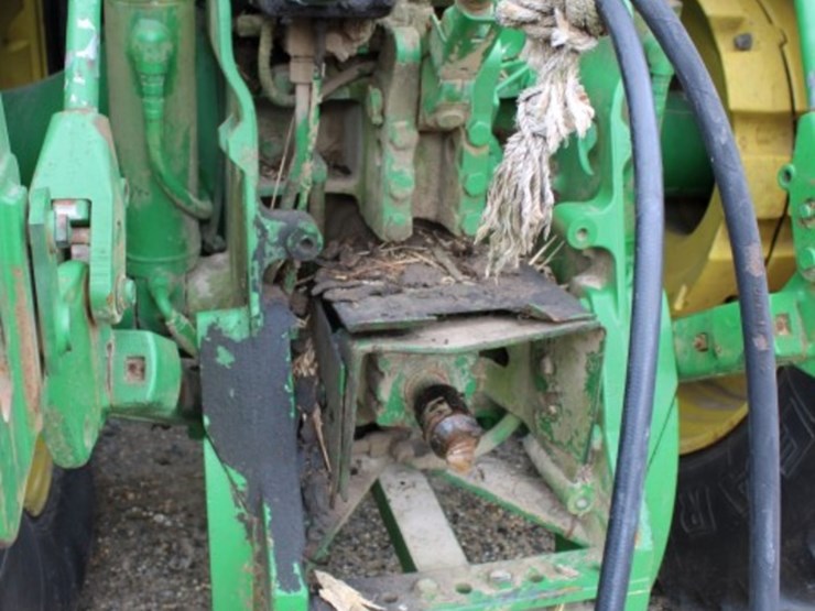 john-deere-8300-image-11