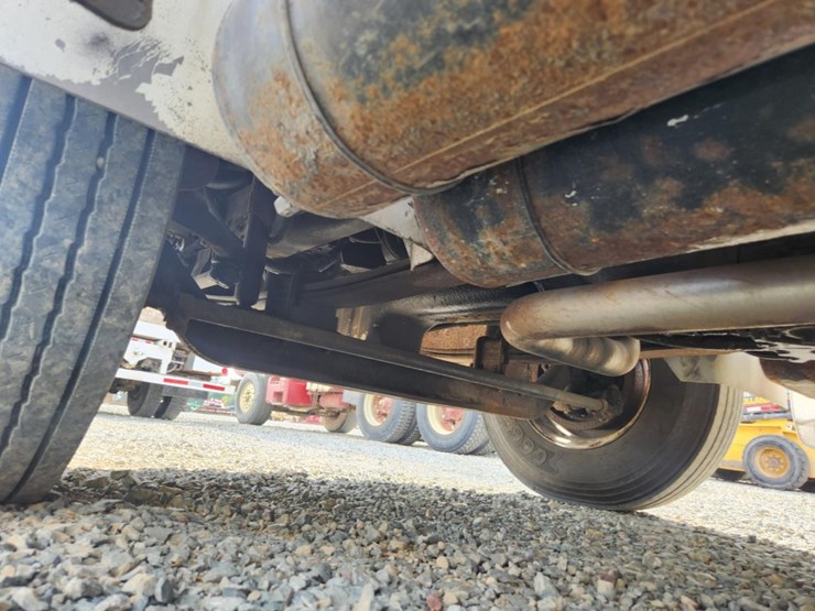 international-durastar-4300-image-53