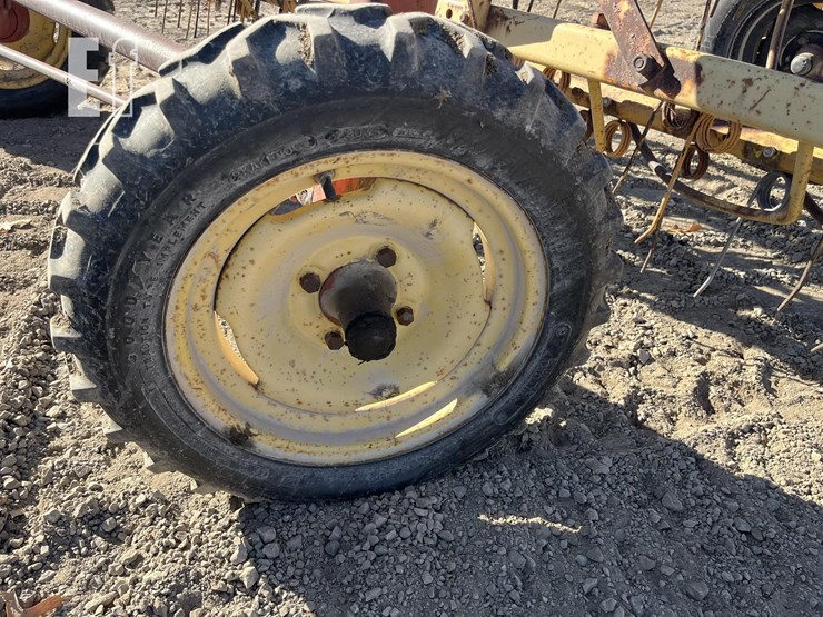 new-holland-258-image-4