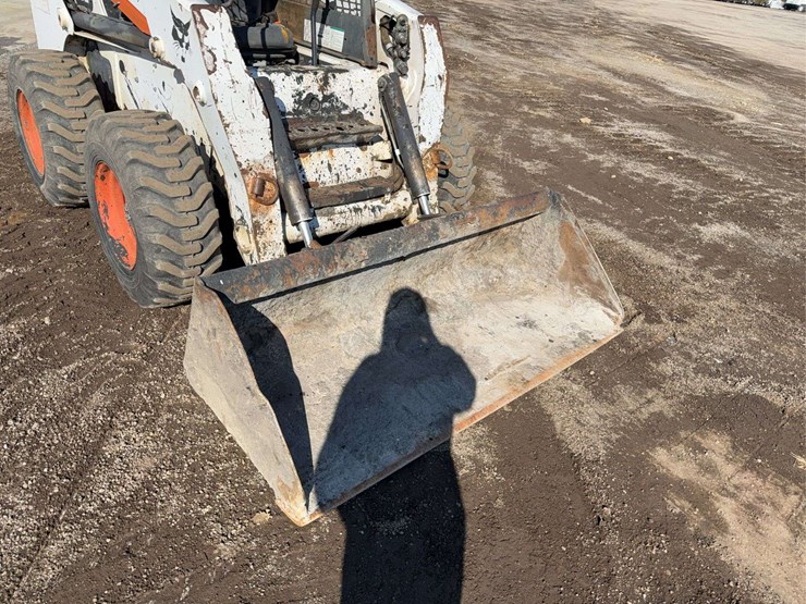 bobcat-s220-image-13