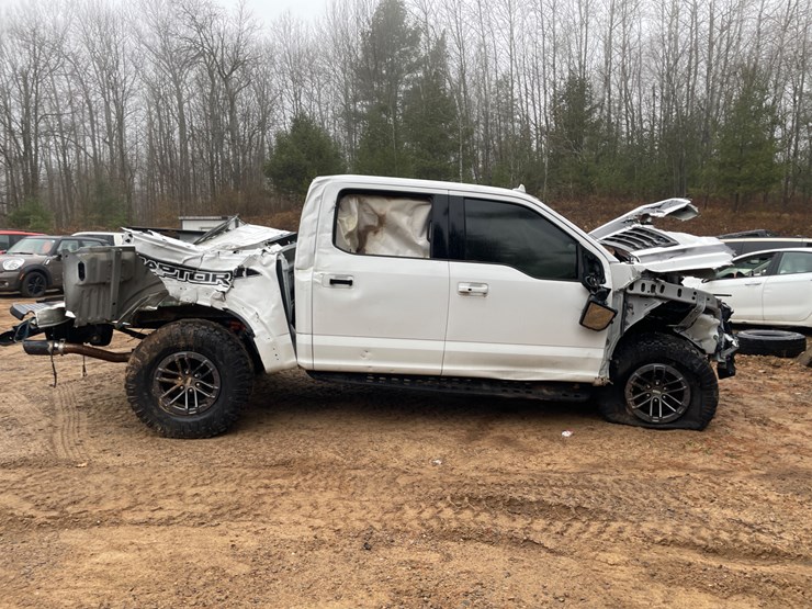 #278-•-2020-ford-raptor-pickup-(rhinelander,-wi)(title-in-delay)-image-6