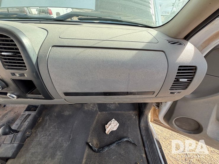 2010-chevrolet-silverado-2500hd-image-62