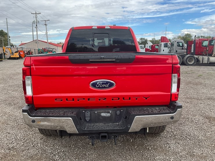 2017-ford-f350-image-5