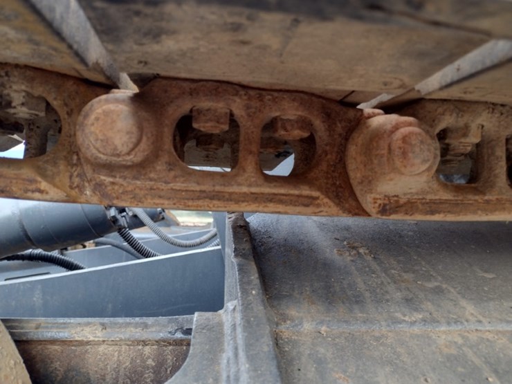 komatsu-pc128uu-2-image-32