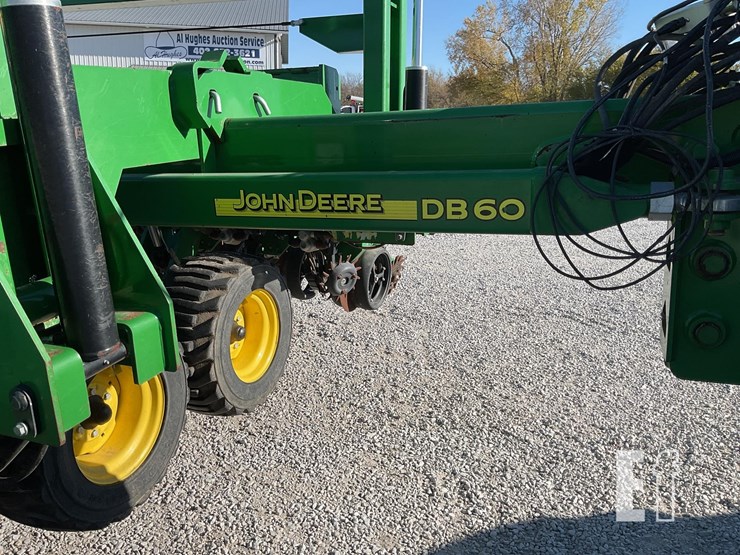 john-deere-db60-image-46