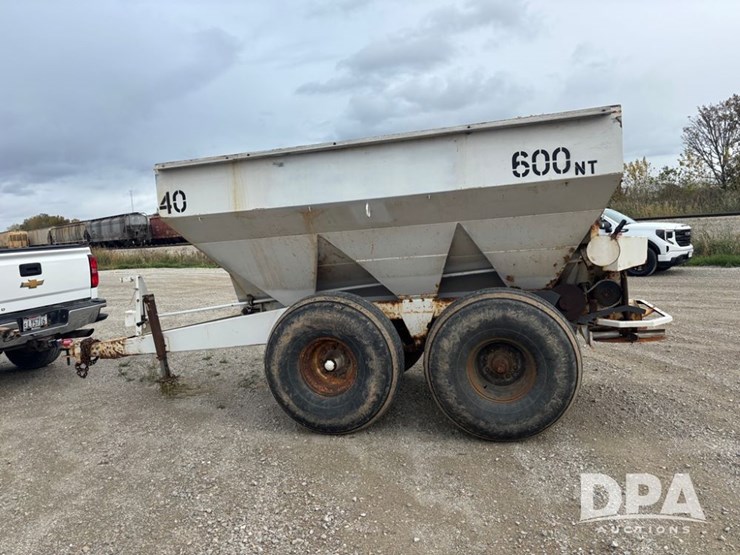 dry-spreader-buggy-(dr12582-unit-40)-image-5