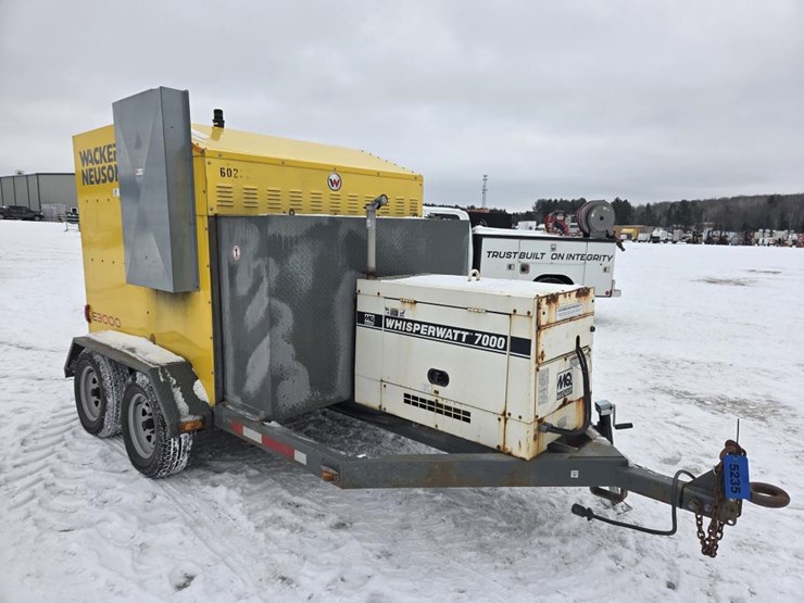 2014-wacker-neuson-e3000-image-7