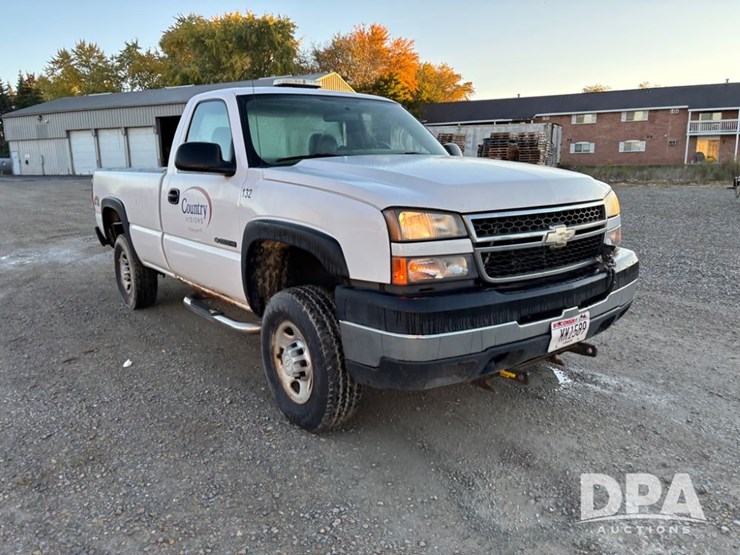 2006-chevrolet-2500hd-image-5