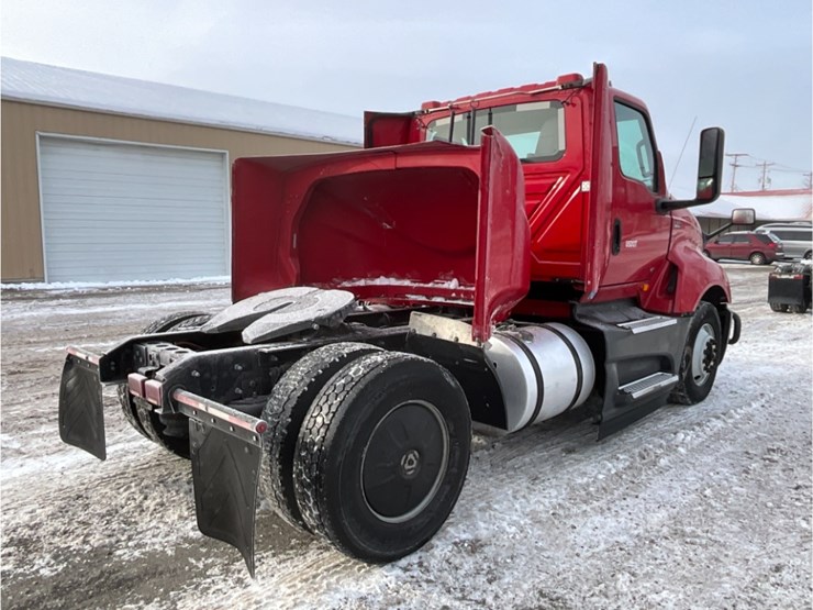 2019-international-lt-image-8