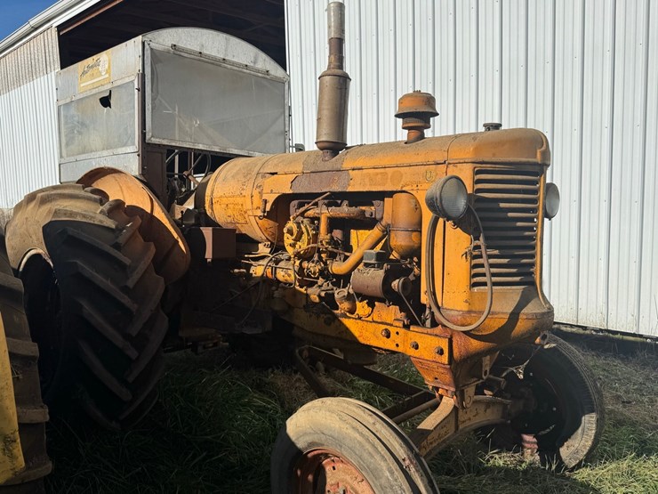 minneapolis-moline-ub-image-1