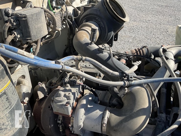 peterbilt-337-image-64