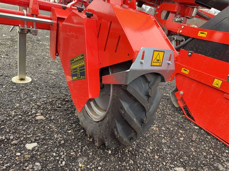 2021-checchi-&-magli-wolf-pro-image-17