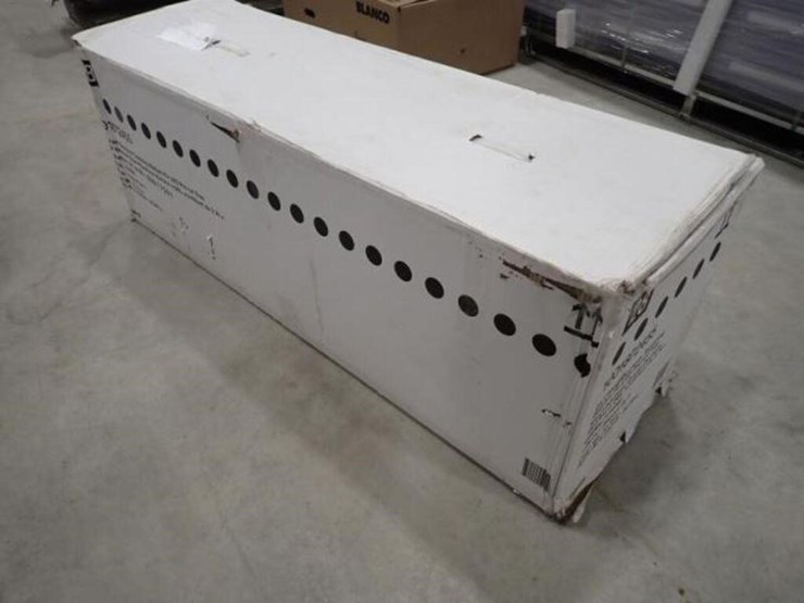 9-ft-grand-duchess-twinkling-balsam-fir-led-image-2