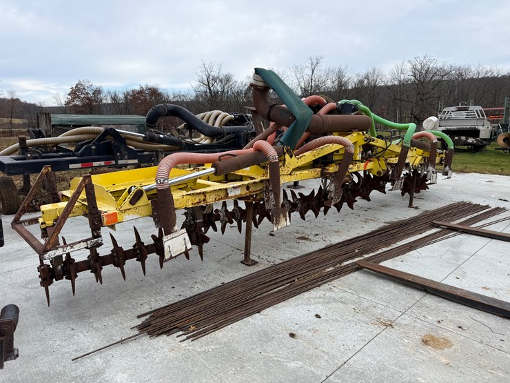 #1152-•-25'-aerway-with-fold-up-wings-(north-freedom,-wi)-image-14