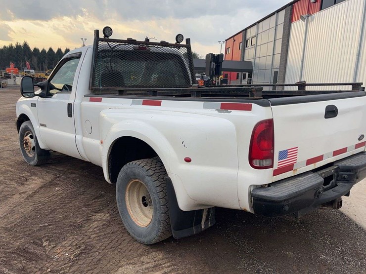 2004-ford-f350-image-4