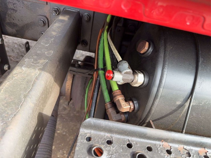 2013-international-workstar-7400-image-38