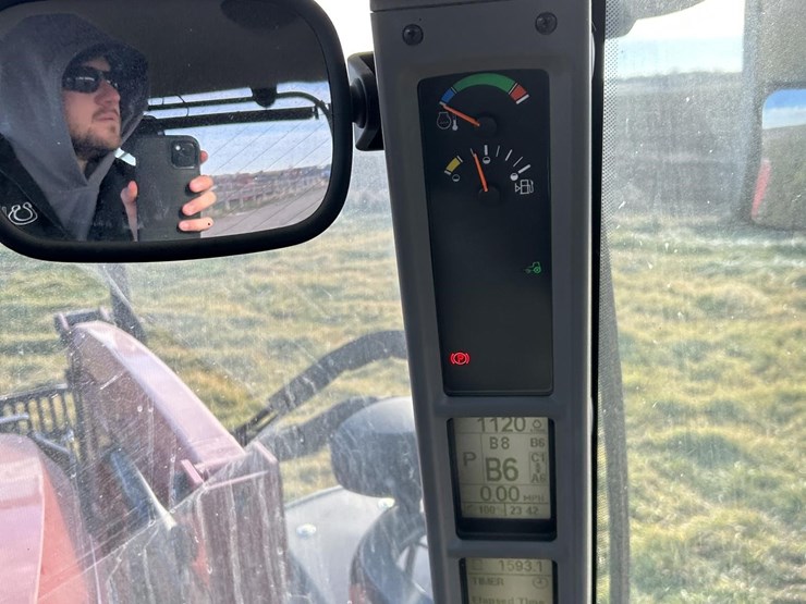 2022-case-ih-maxxum-150-image-54